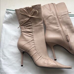 NWOT
Bakers Women's Tan Heeled Boots mid calf stiletto boots ,ruched detail